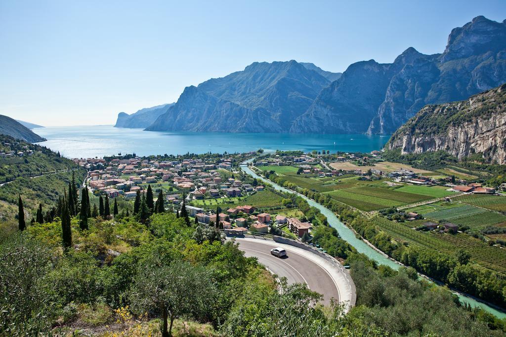 Hotel Continental - Tonelli Hotels Torbole Sul Garda Εξωτερικό φωτογραφία